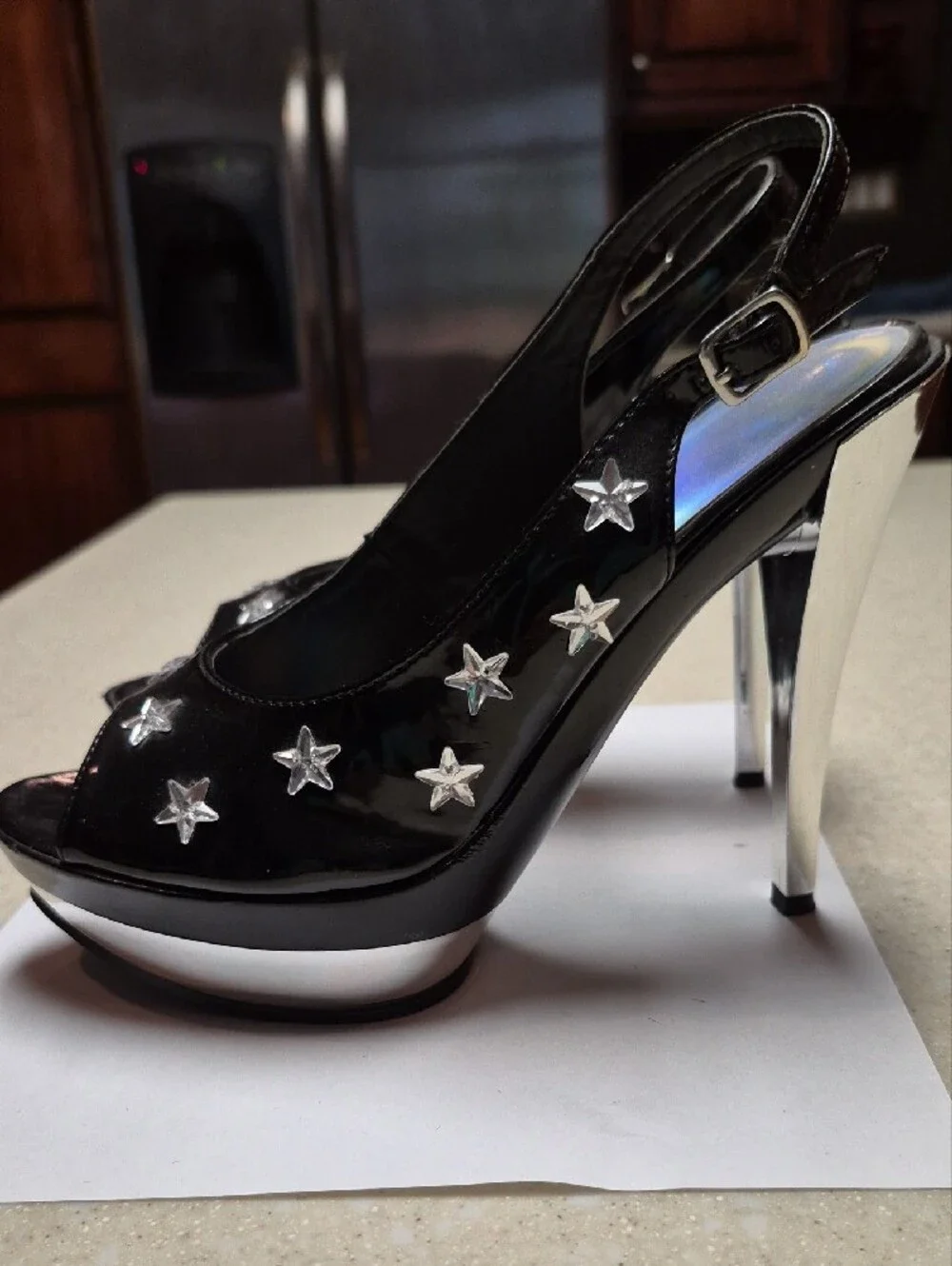 Elle Black Patent Star-Embellished Slingback Platform Heels - Picture 2 of 5